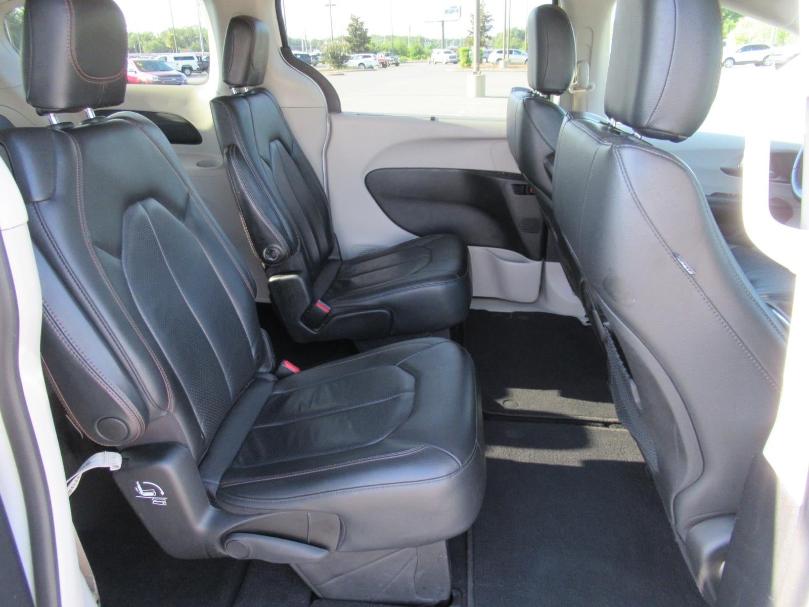2020 Chrysler Pacifica Touring L - Photo 31