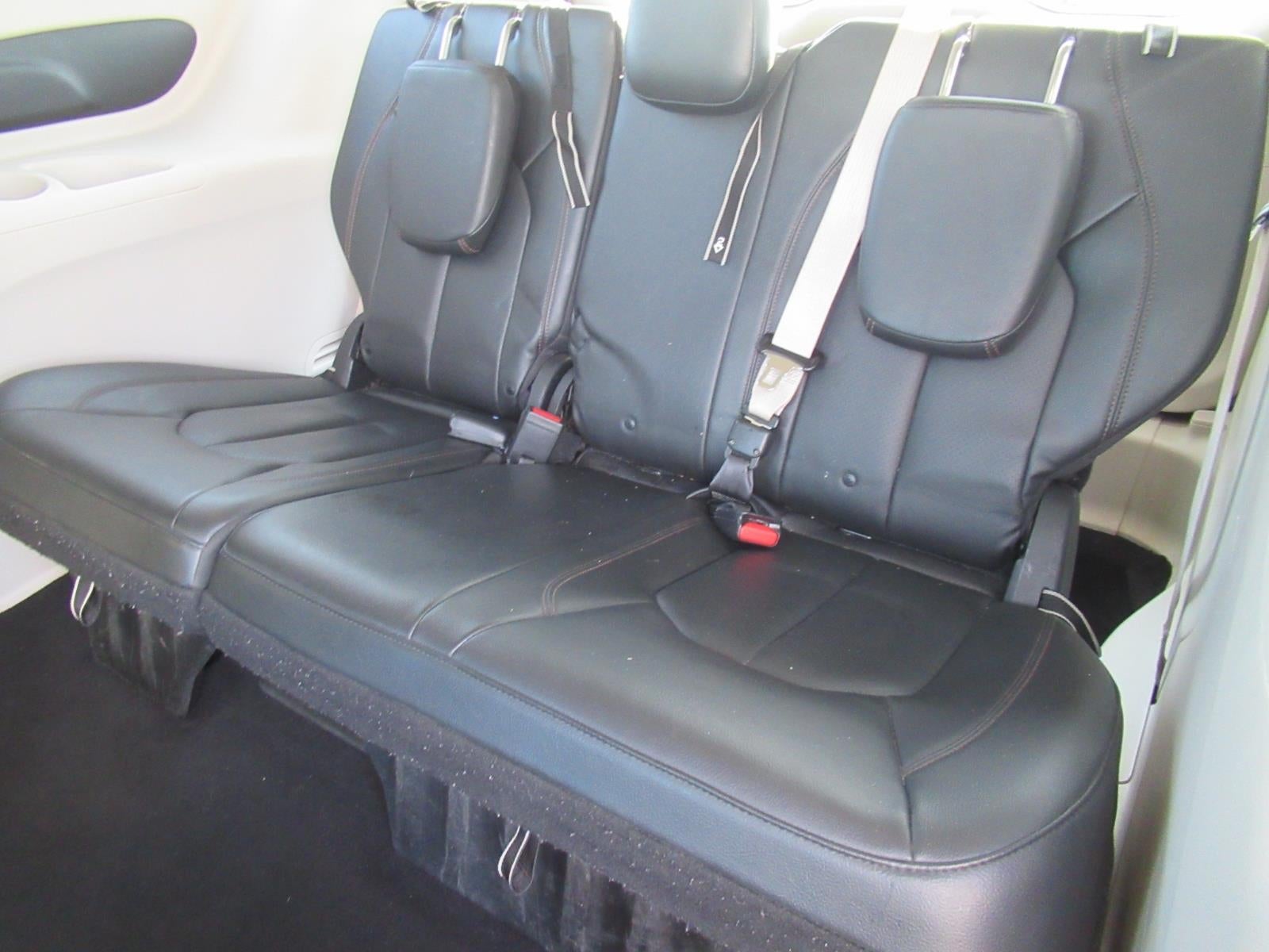2020 Chrysler Pacifica Touring L - Photo 34