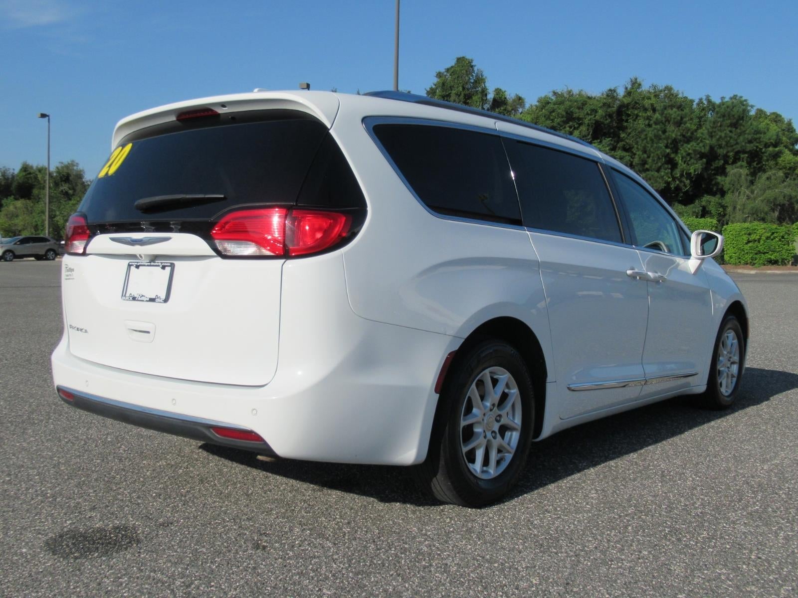 2020 Chrysler Pacifica Touring L - Photo 7