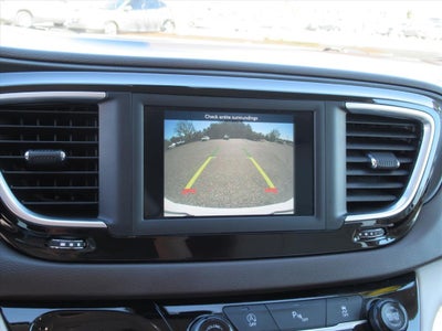 2020 Chrysler Pacifica Touring L