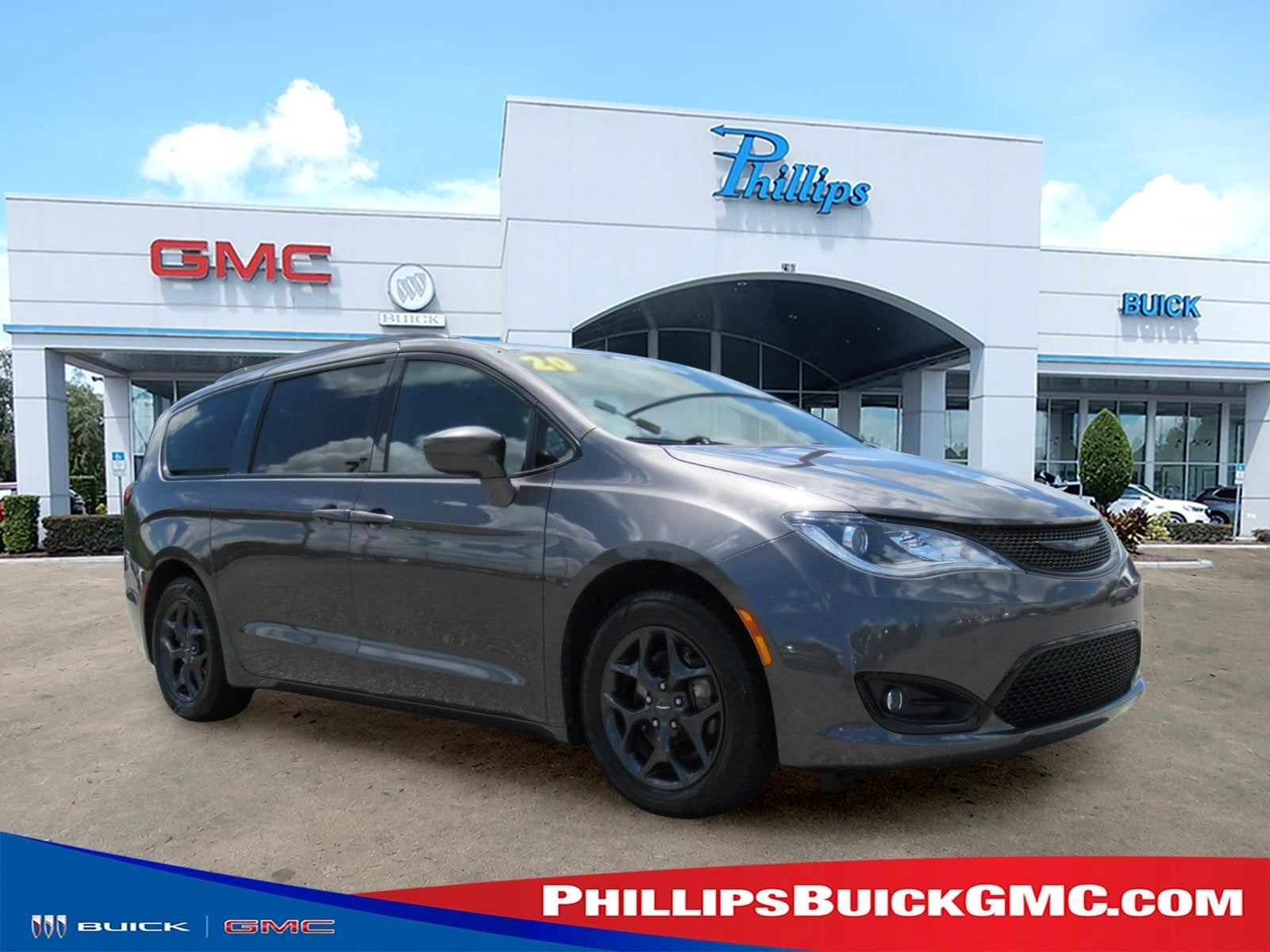 2020 Chrysler Pacifica Touring L