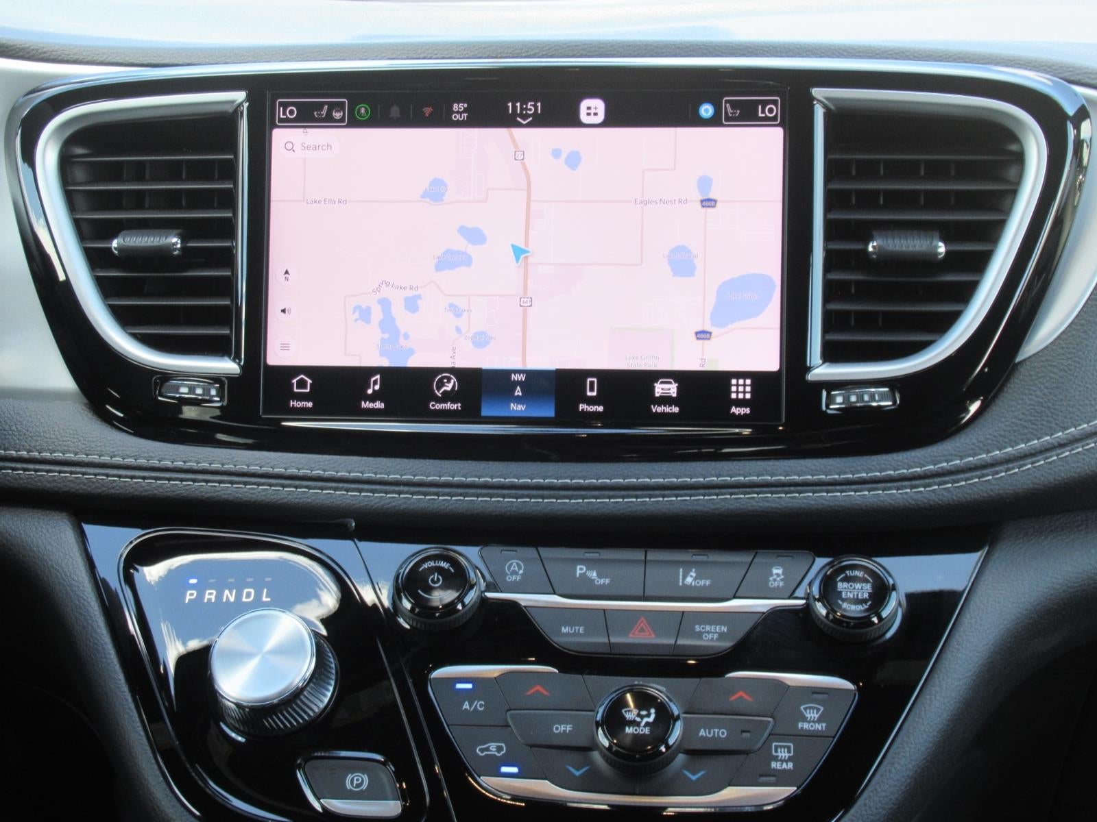 2026 Chrysler Pacifica Limited - Photo 15
