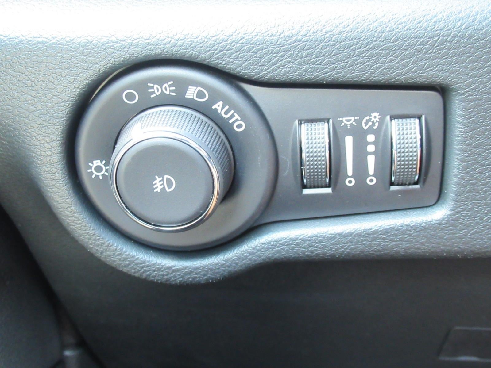 2026 Chrysler Pacifica Limited - Photo 23