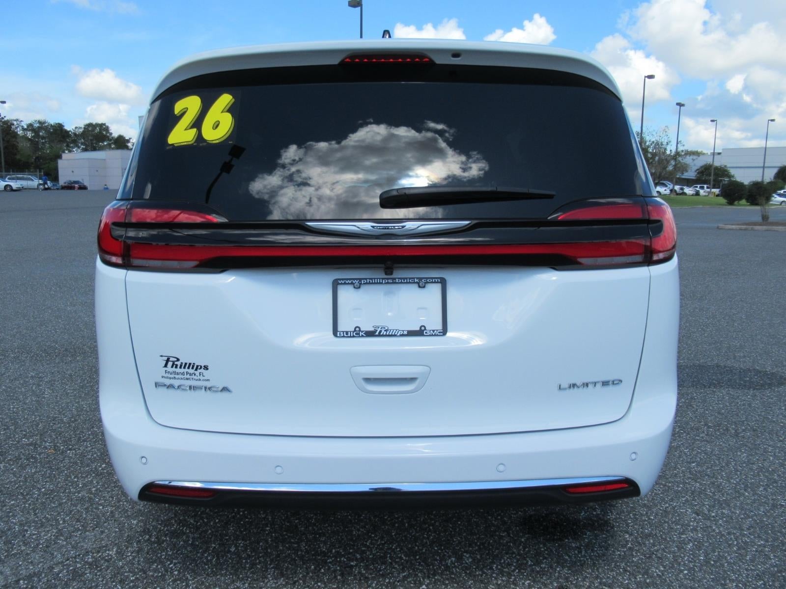2026 Chrysler Pacifica Limited - Photo 6