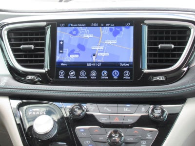2017 Chrysler Pacifica Hybrid Platinum
