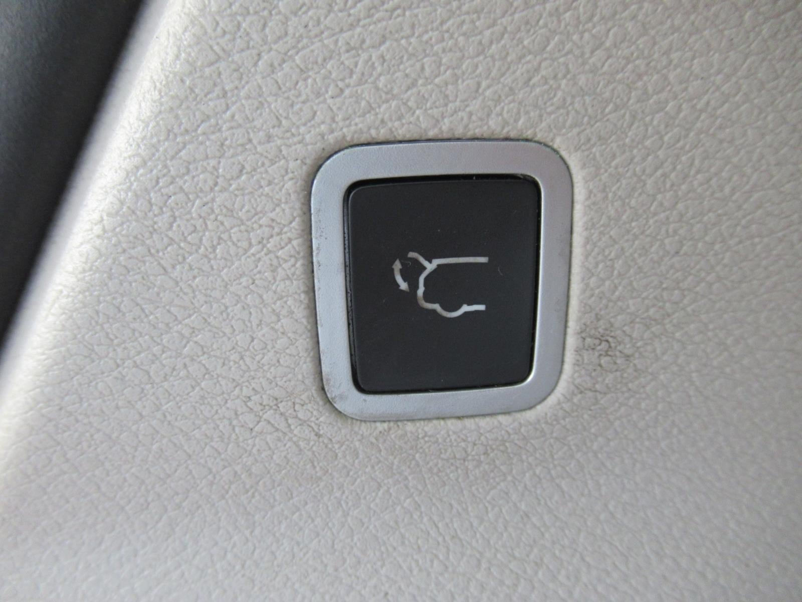 2017 Chrysler Pacifica Hybrid Platinum