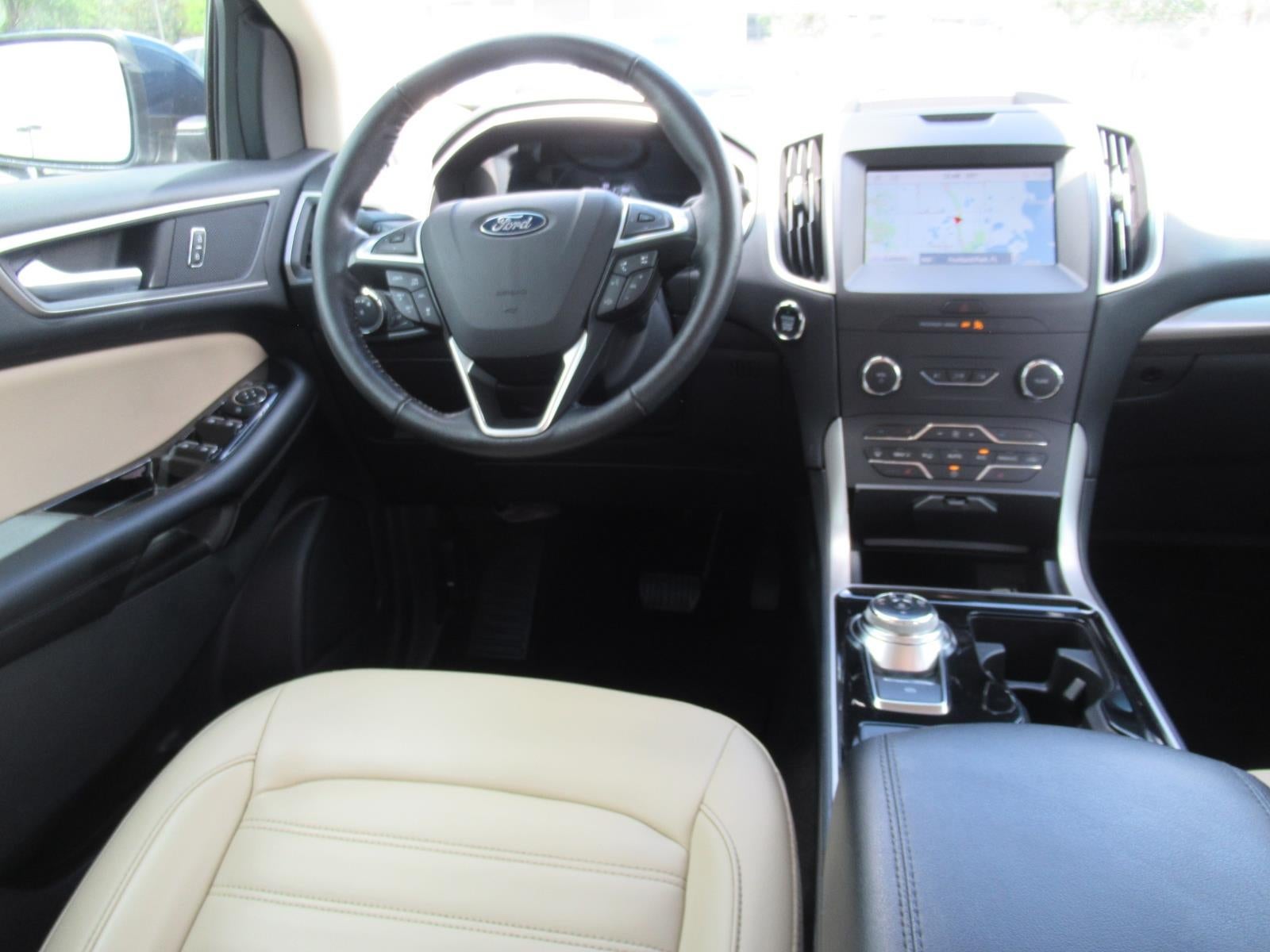 2020 Ford Edge SEL - Photo 13