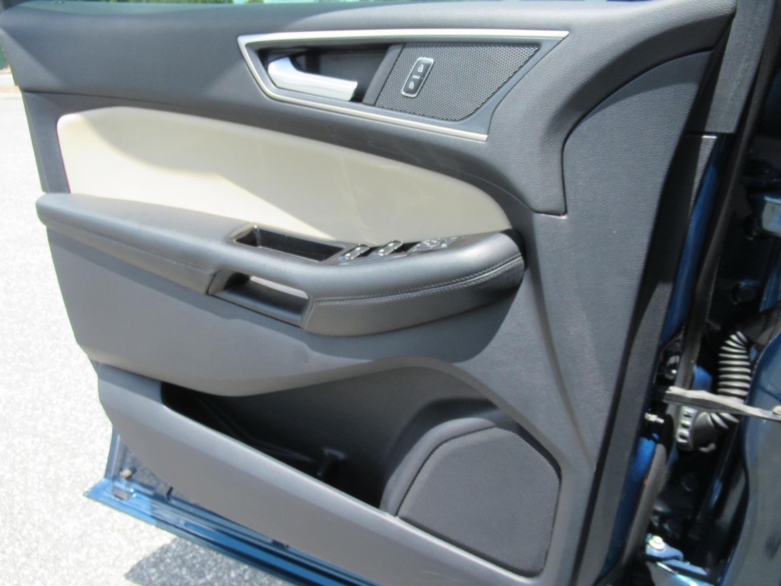 2020 Ford Edge SEL - Photo 20