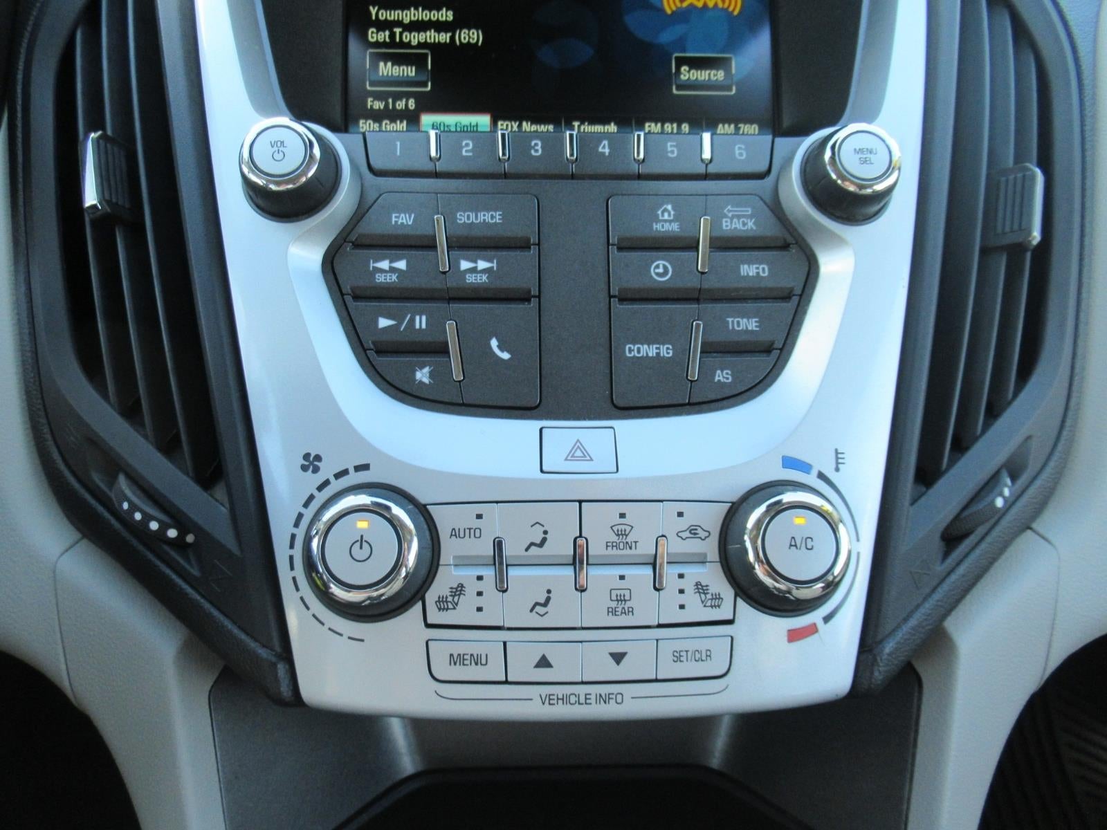 2017 Chevrolet Equinox Premier - Photo 27