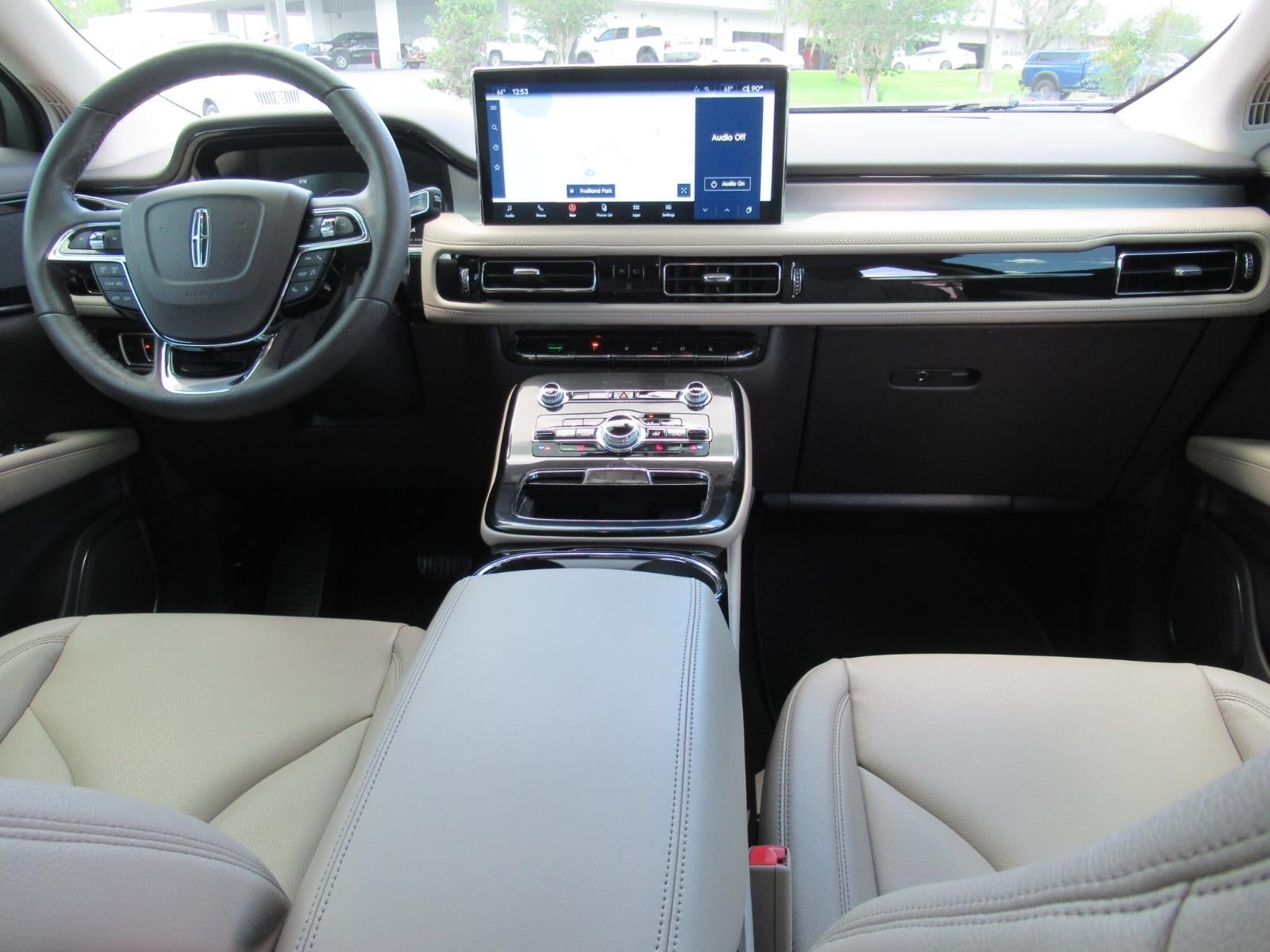 2022 Lincoln Nautilus Standard