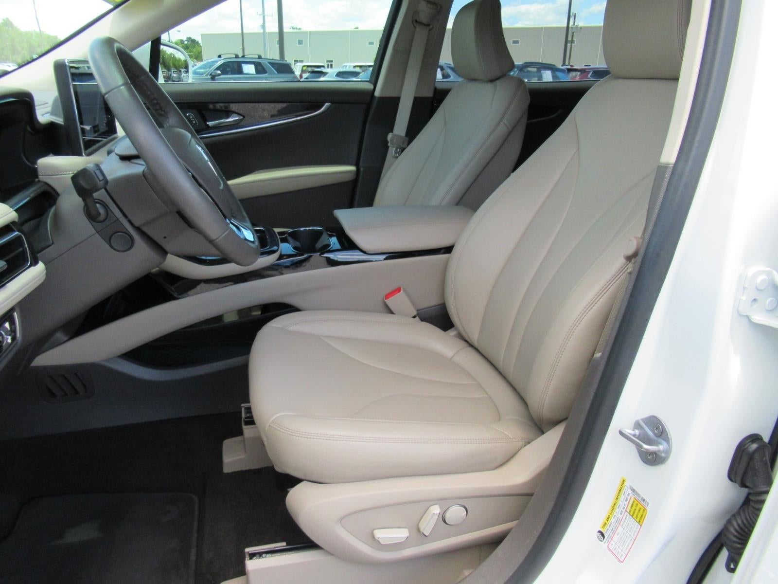 2022 Lincoln Nautilus Standard