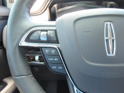 2022 Lincoln Nautilus Standard