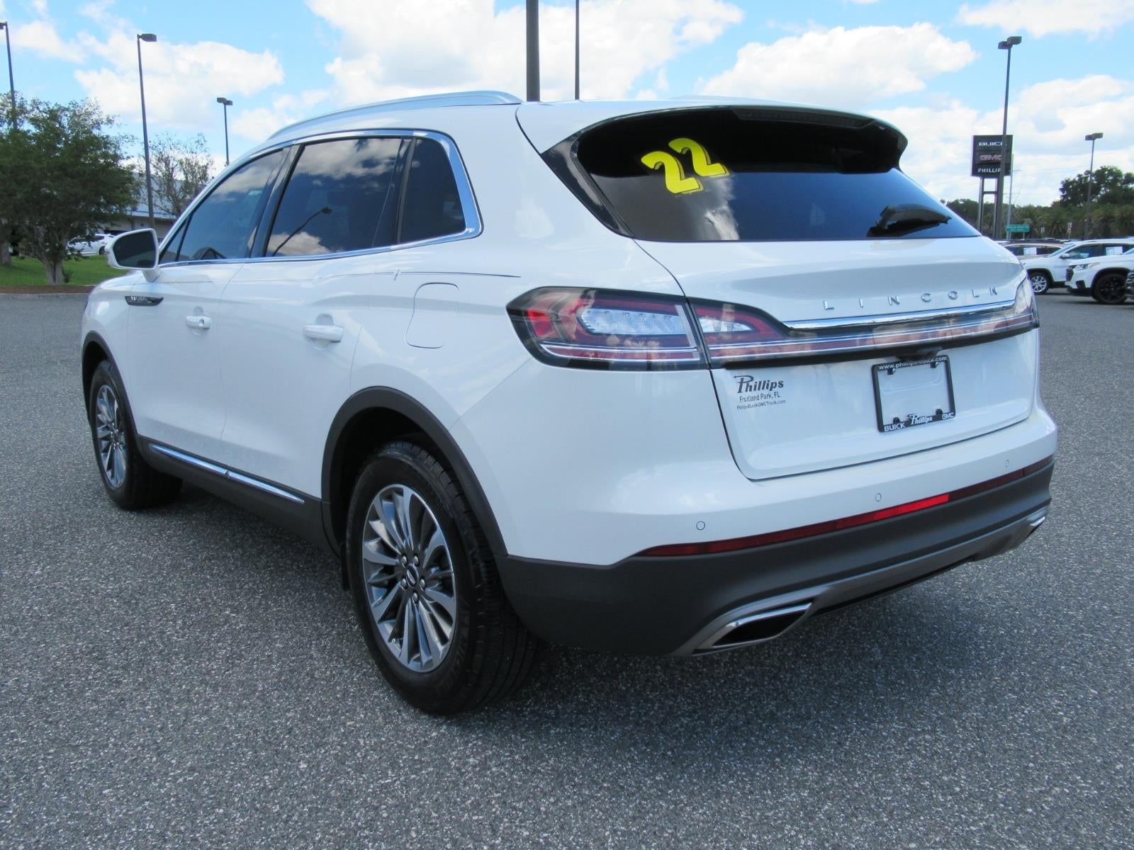 2022 Lincoln Nautilus Standard