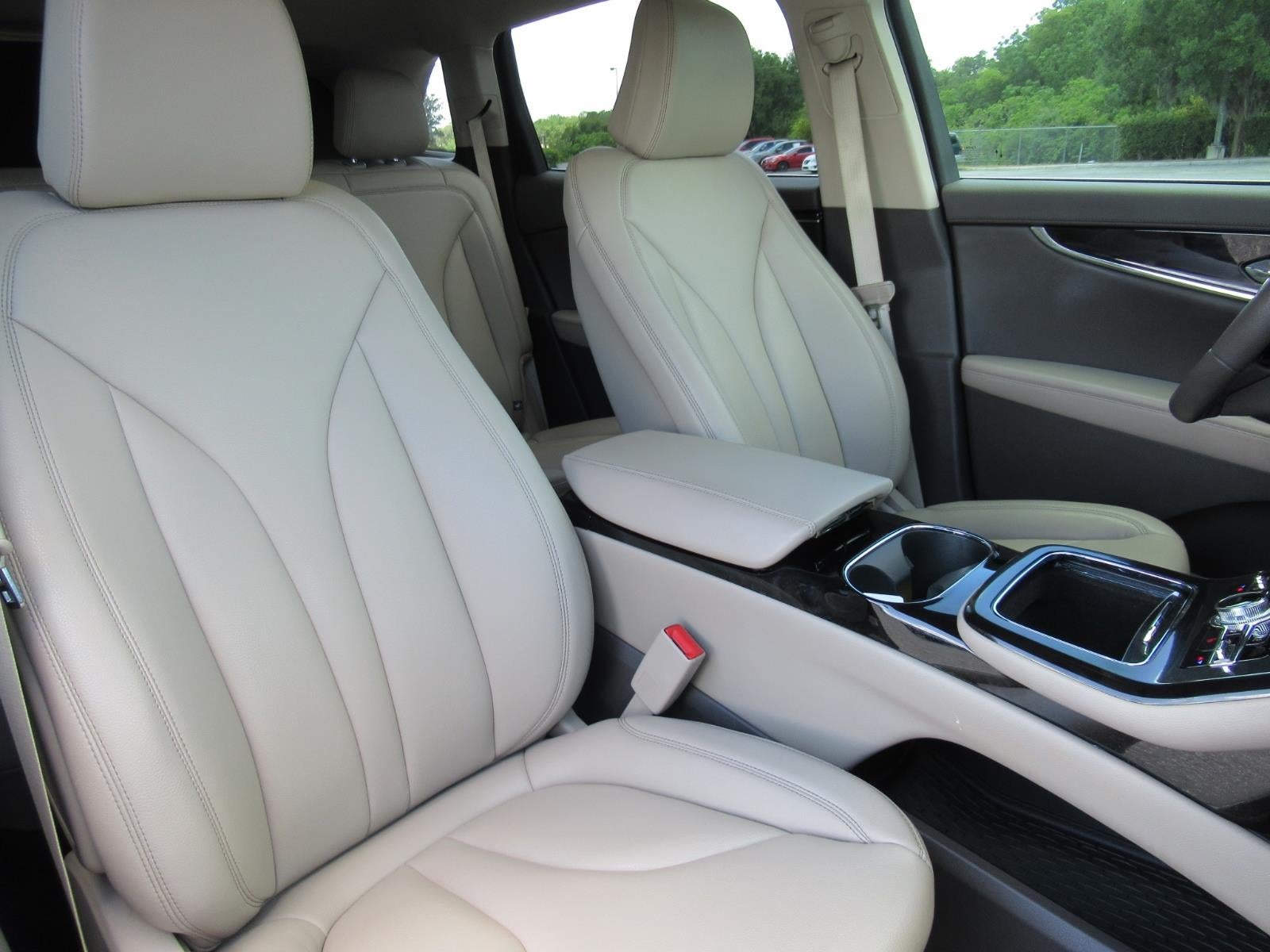 2022 Lincoln Nautilus Standard