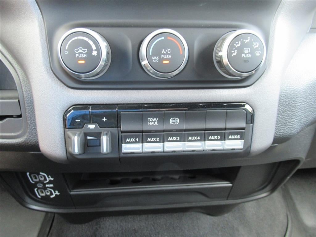 2022 RAM 3500 Chassis Cab SLT