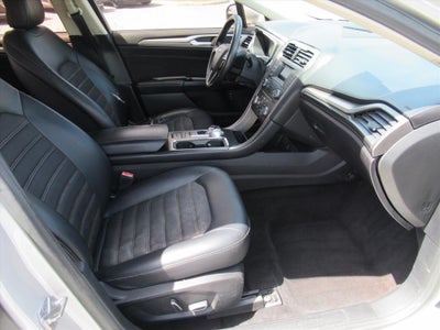 2017 Ford Fusion Hybrid SE