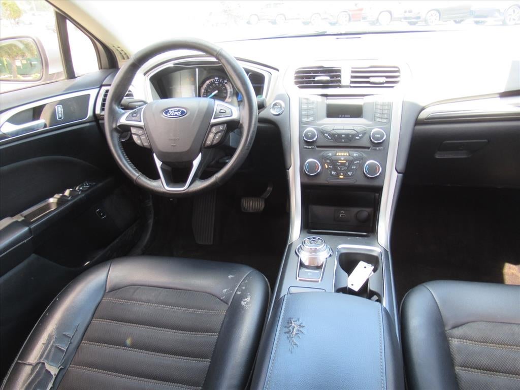 2017 Ford Fusion Hybrid SE