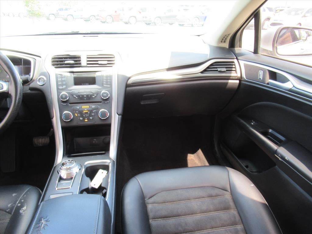 2017 Ford Fusion Hybrid SE