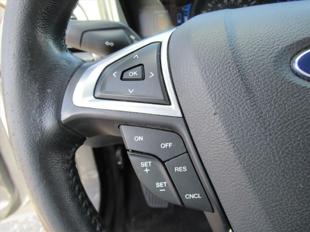 2017 Ford Fusion Hybrid SE