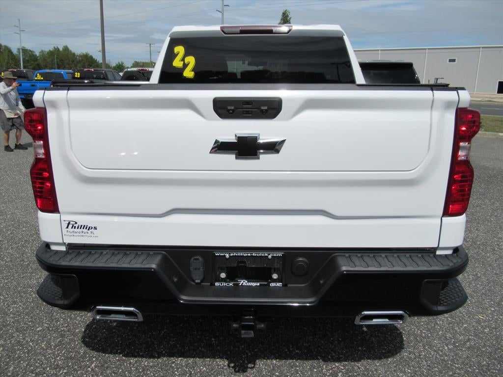 2022 Chevrolet Silverado 1500 Custom Trail Boss