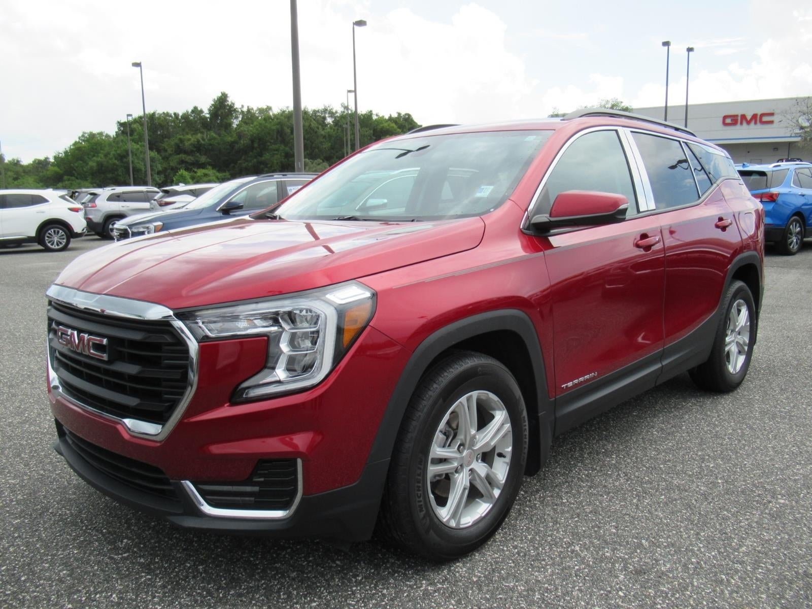 2024 GMC Terrain SLE