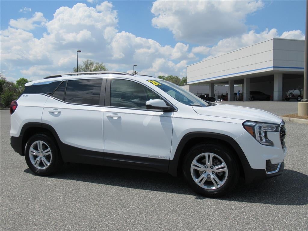 2024 GMC Terrain SLE