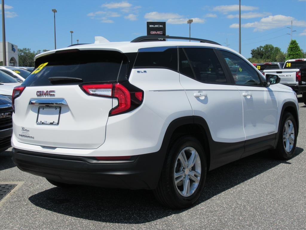2023 GMC Terrain SLE