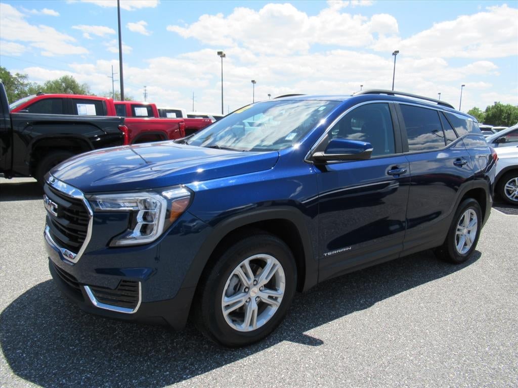 2022 GMC Terrain SLE