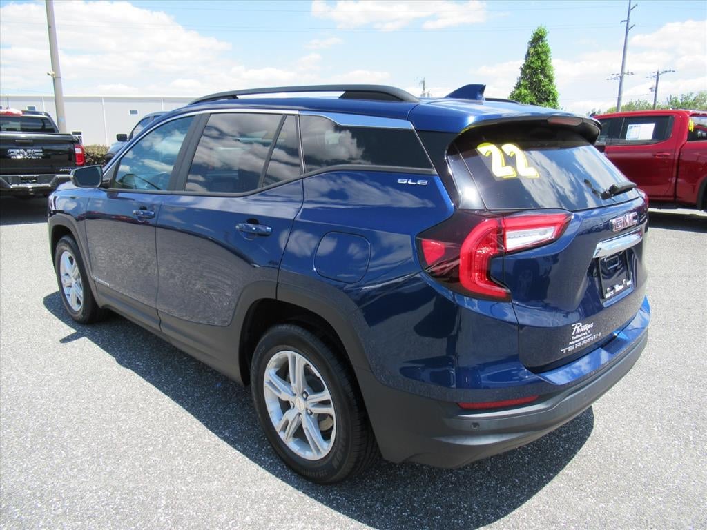2022 GMC Terrain SLE