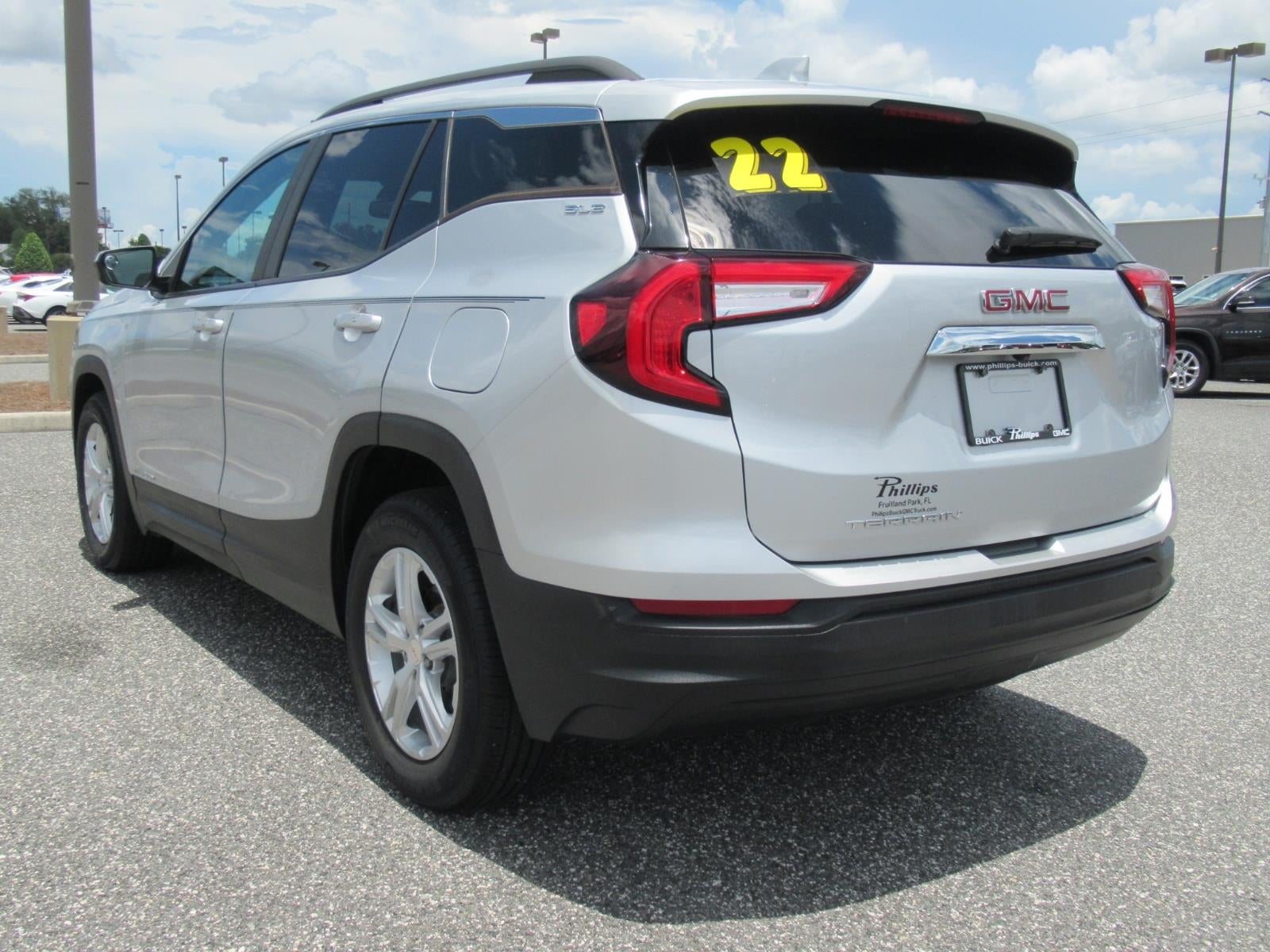 2022 GMC Terrain SLE