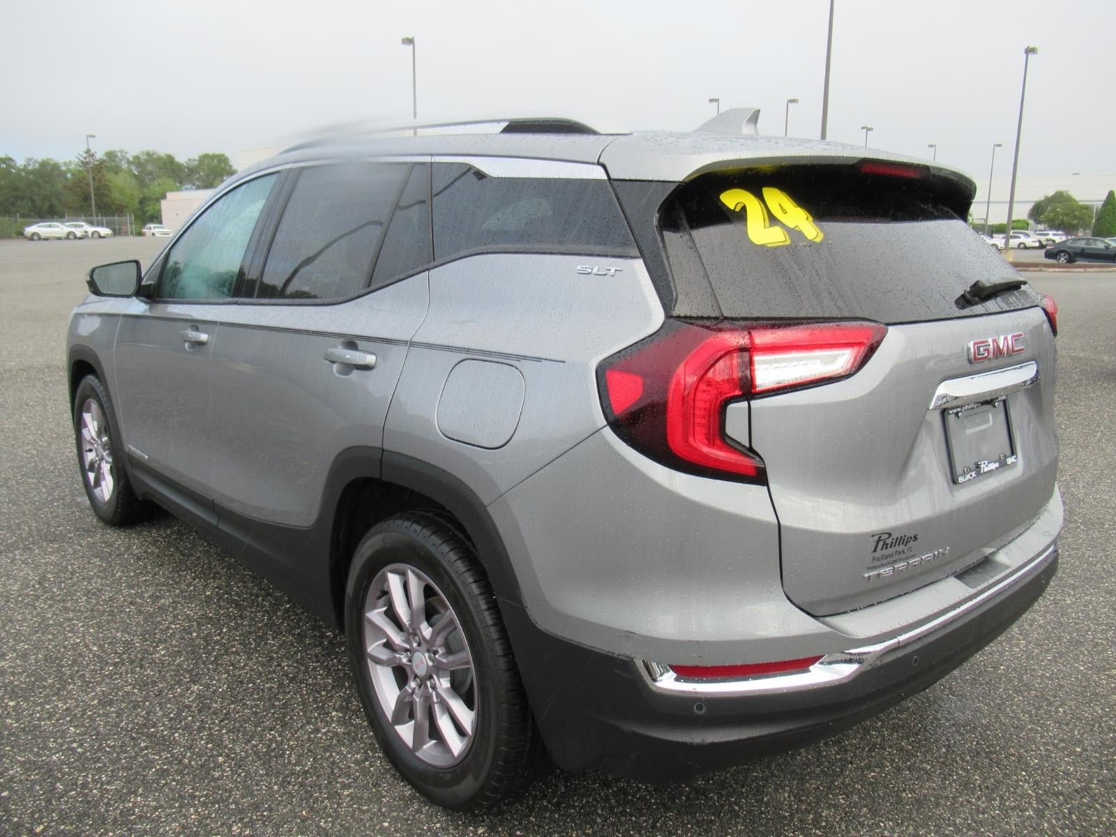 2024 GMC Terrain SLT