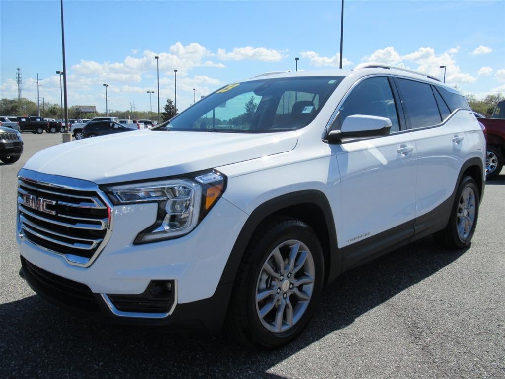 2023 GMC Terrain SLT