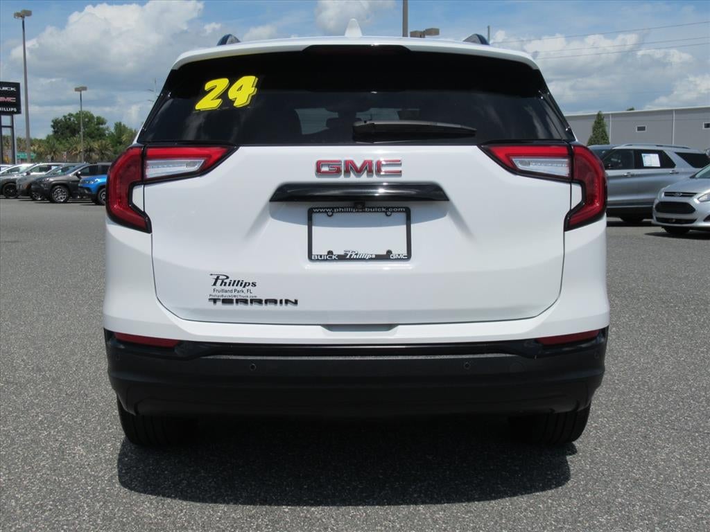 2024 GMC Terrain SLT
