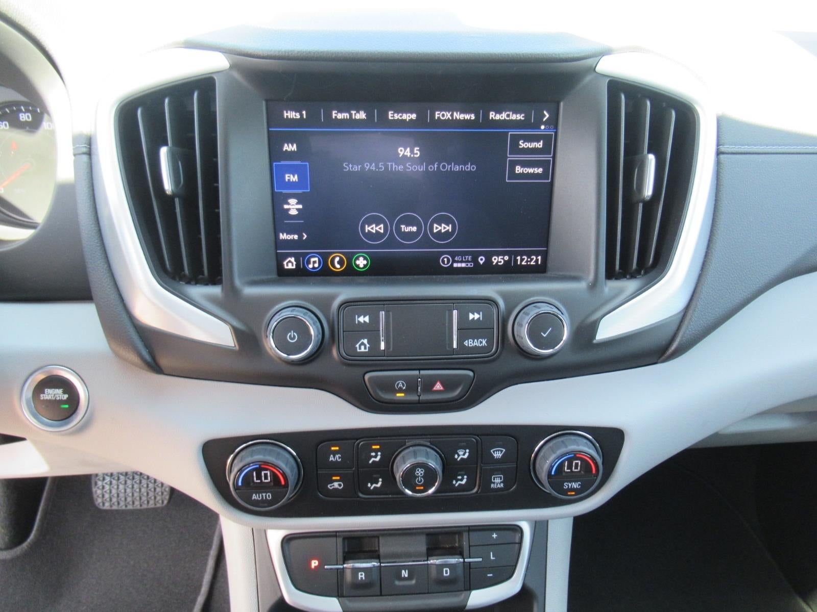 2023 GMC Terrain SLT