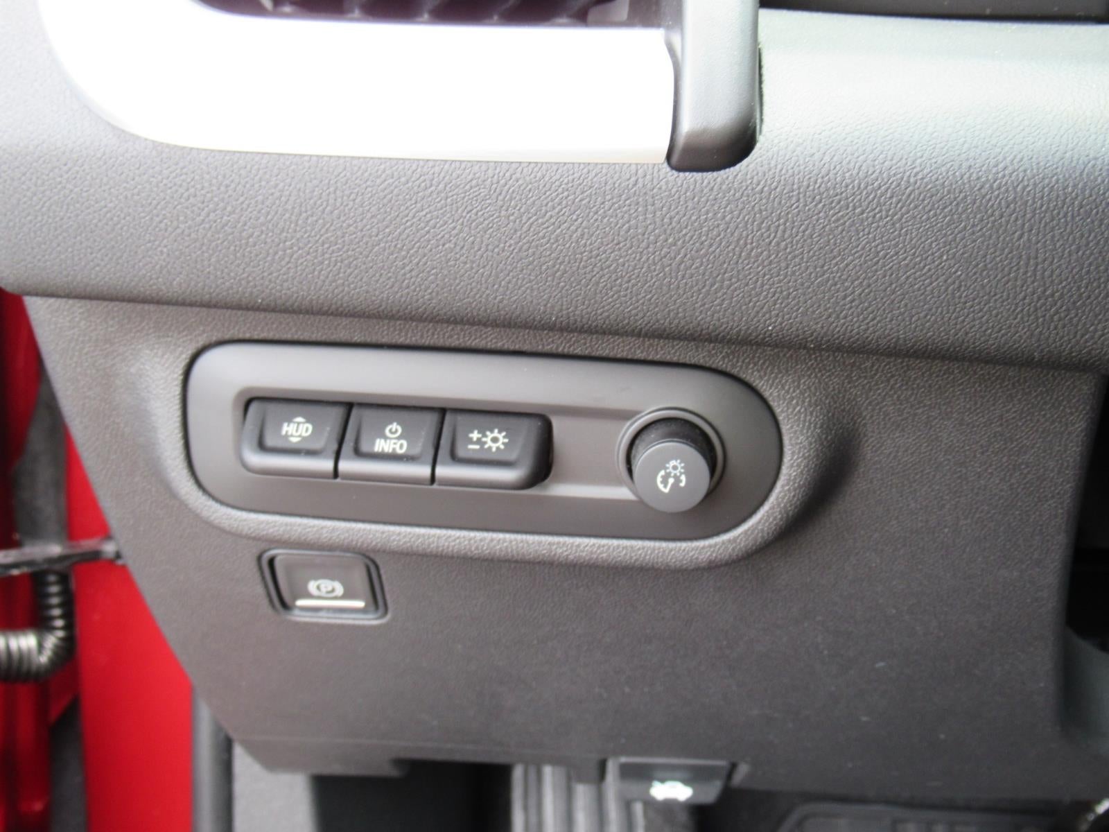 2024 GMC Terrain SLT - Photo 21