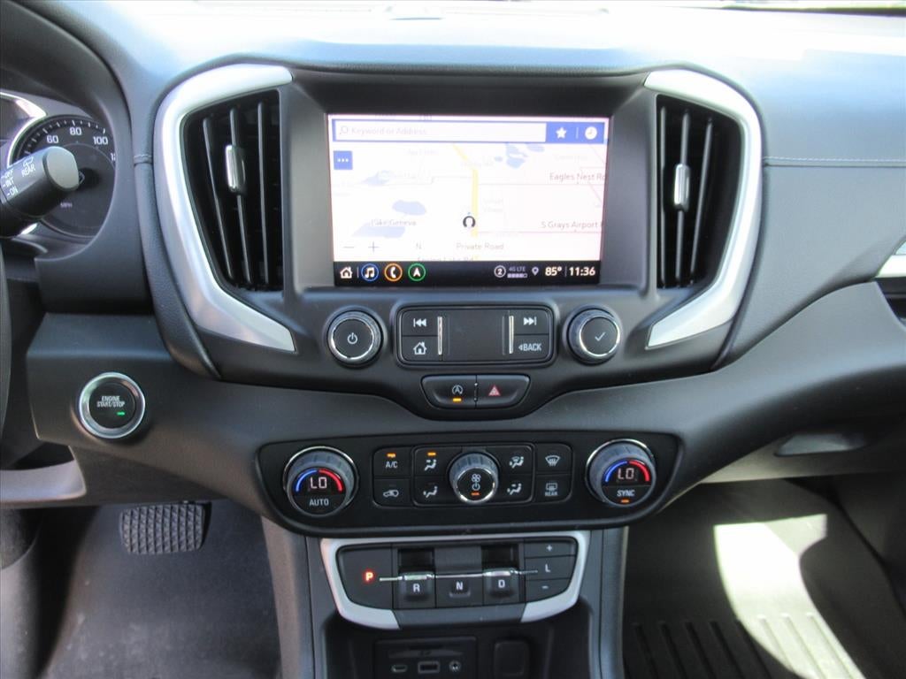 2022 GMC Terrain SLT