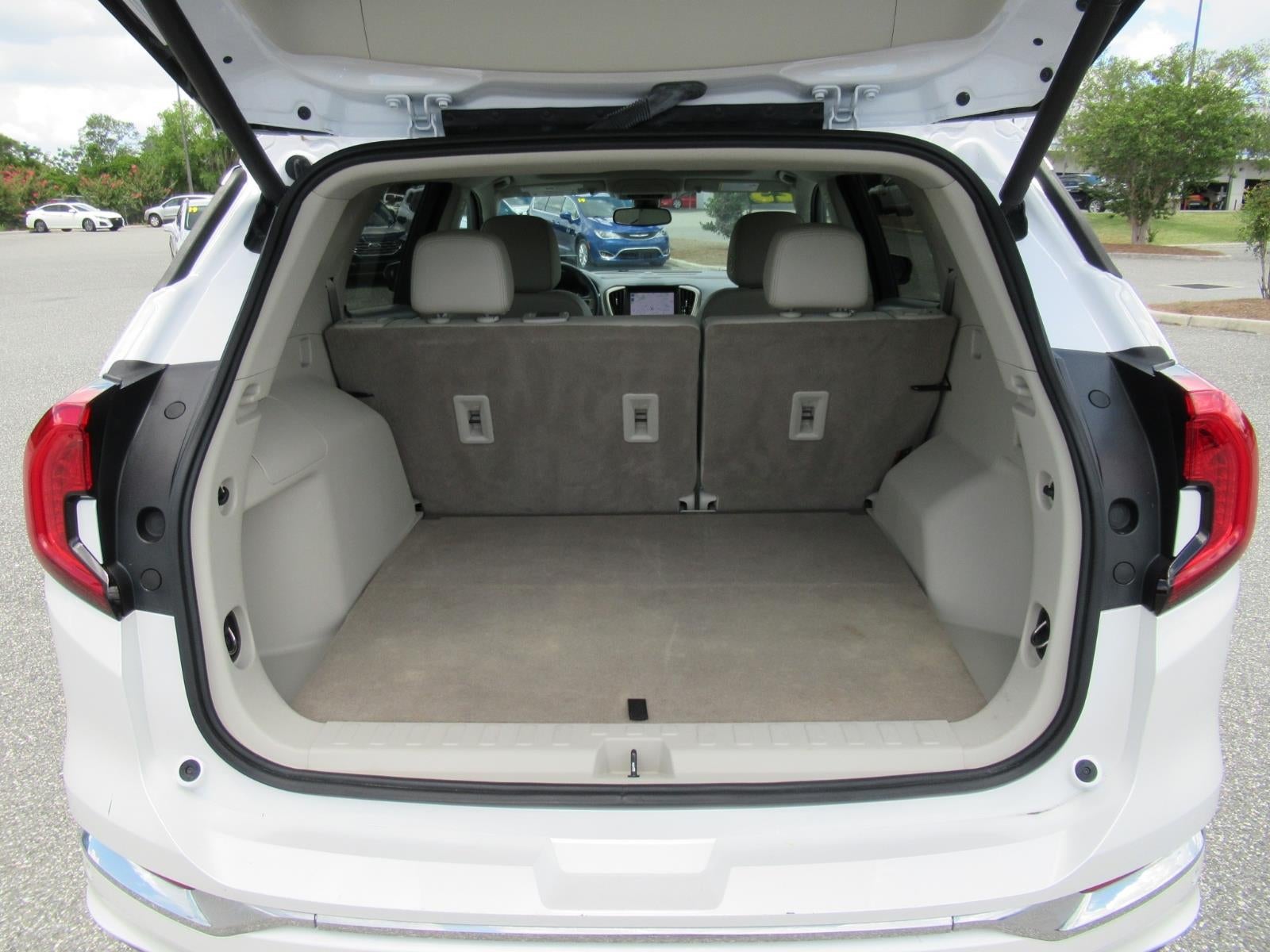 2023 GMC Terrain Denali