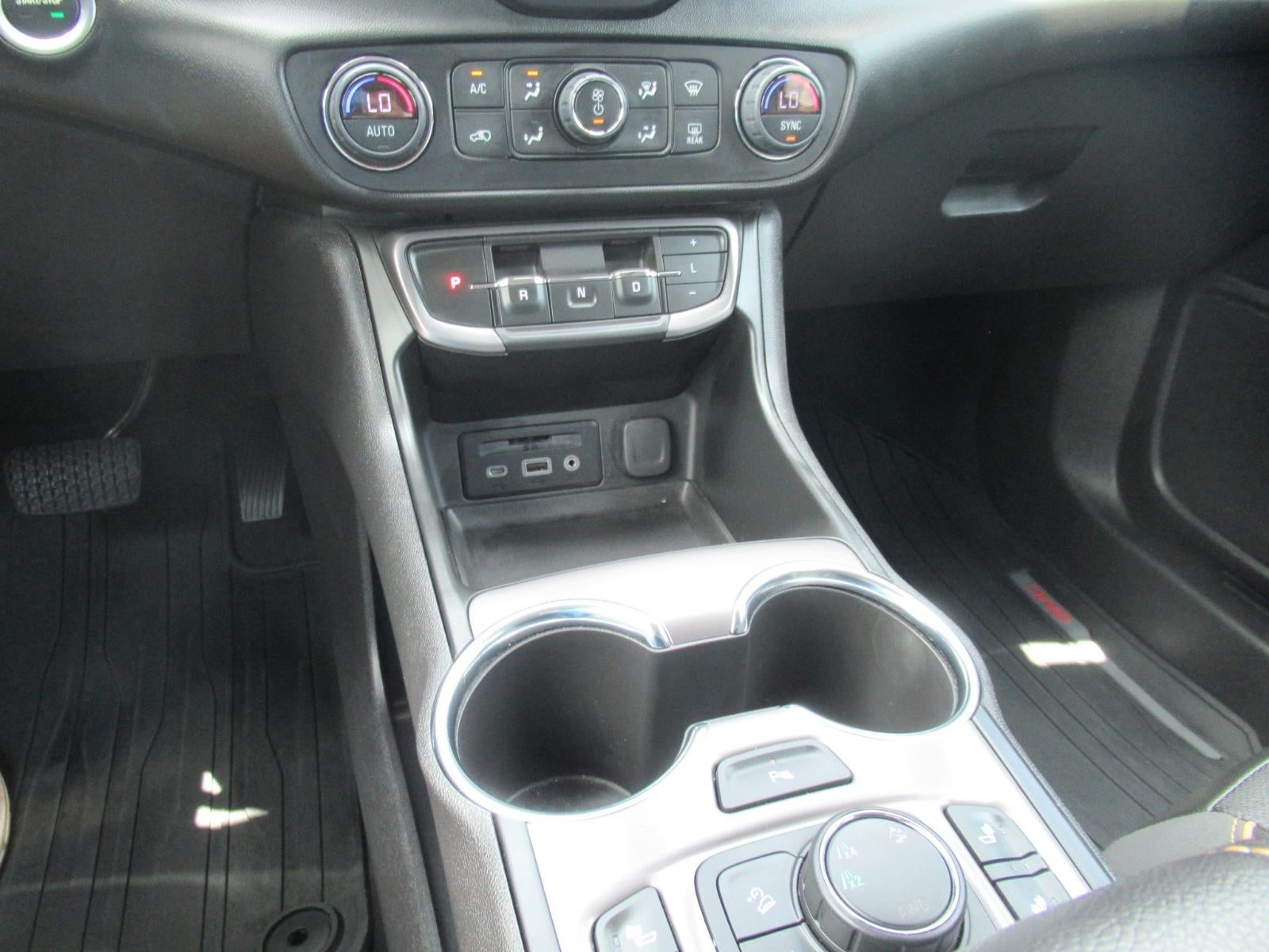 2023 GMC Terrain AT4