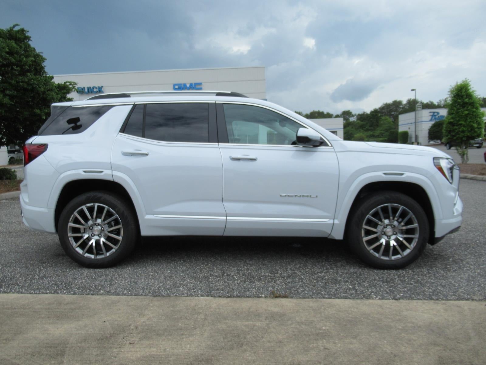 2027 GMC Terrain Denali