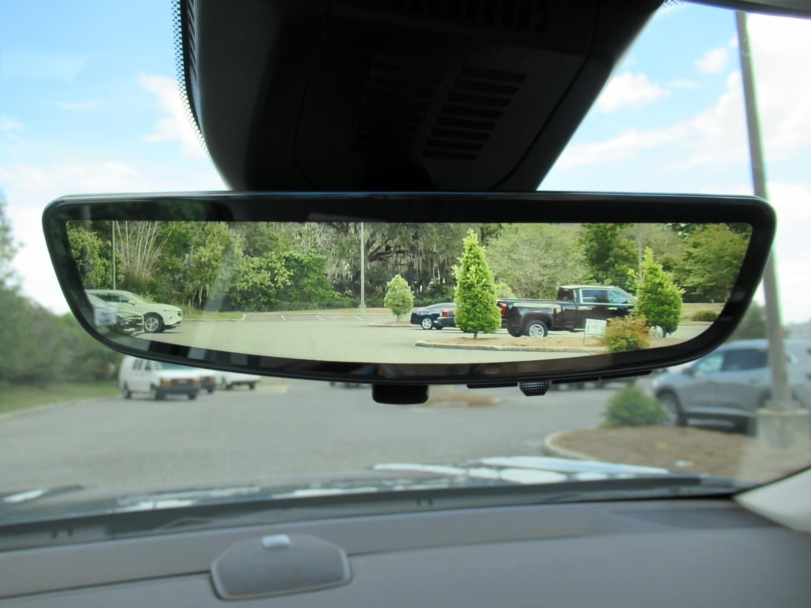 2026 GMC Terrain Denali - Photo 29