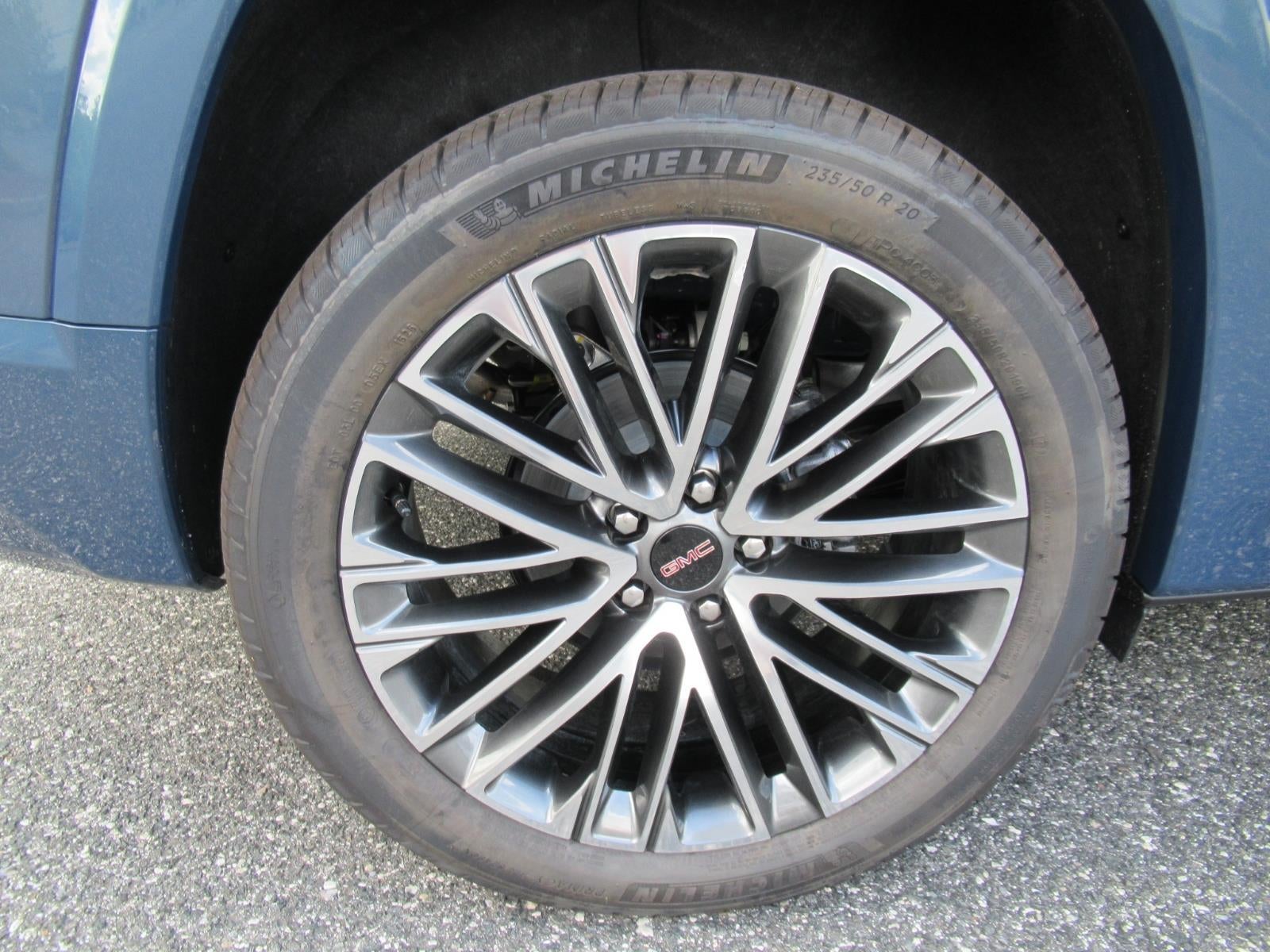 2026 GMC Terrain Denali - Photo 8