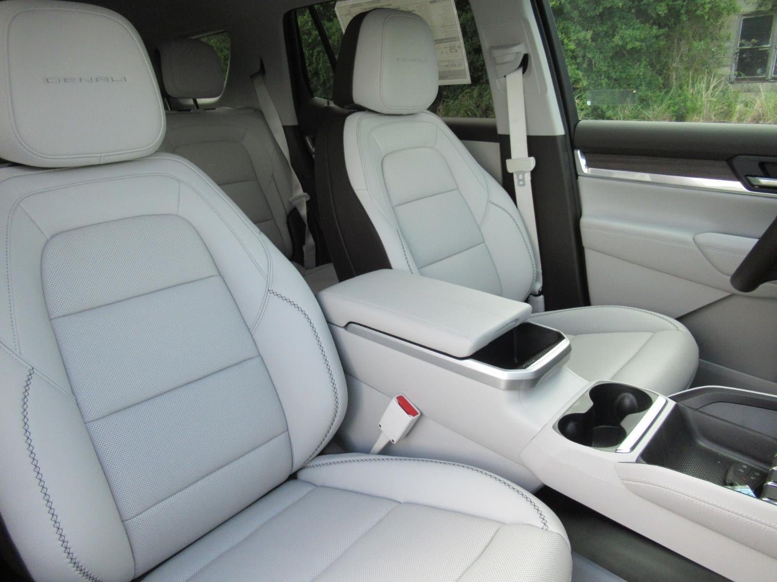 2026 GMC Terrain Denali - Photo 9