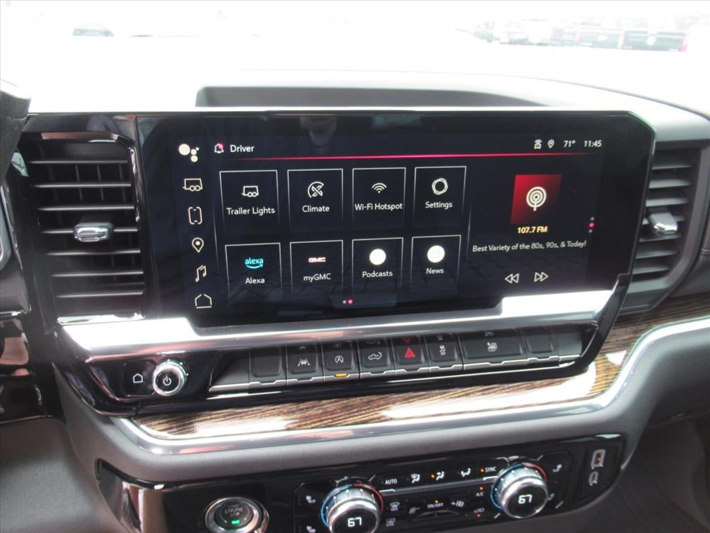 2024 GMC Sierra 1500 Elevation