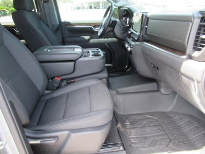 2025 GMC Sierra 1500 SLE