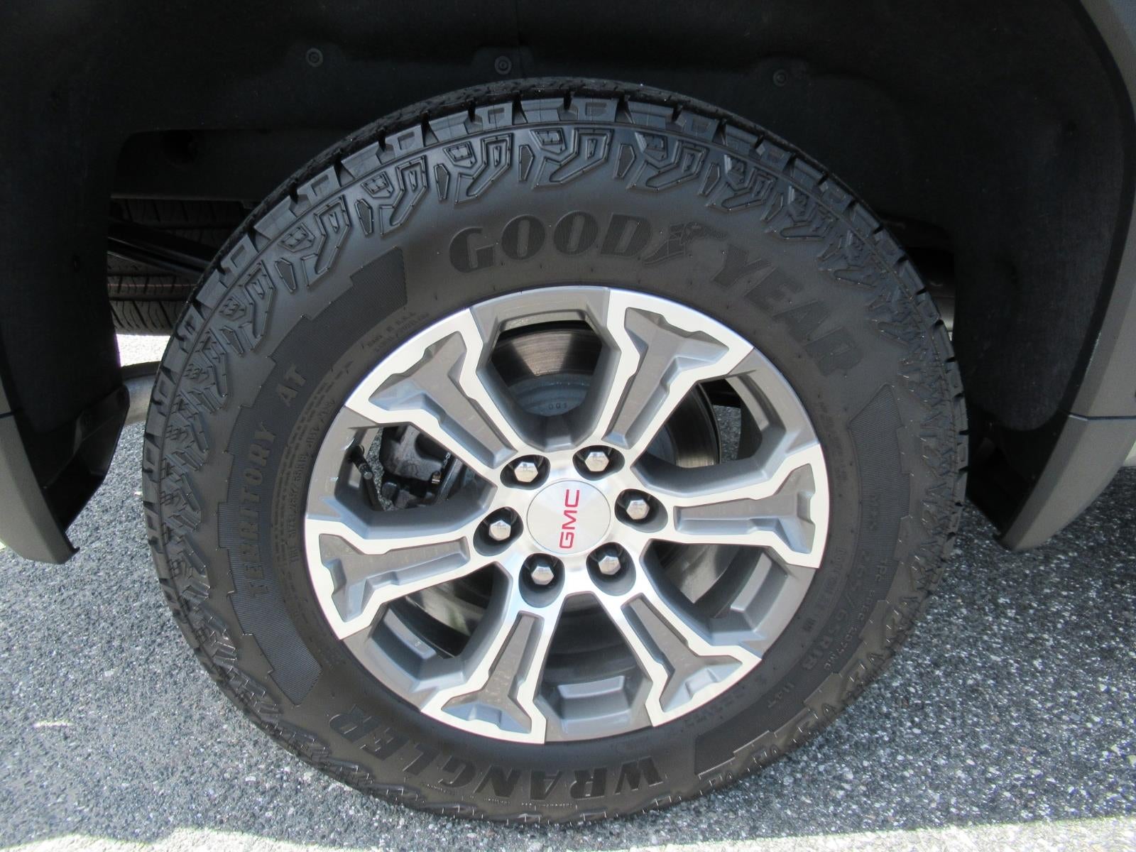 2025 GMC Sierra 1500 SLE