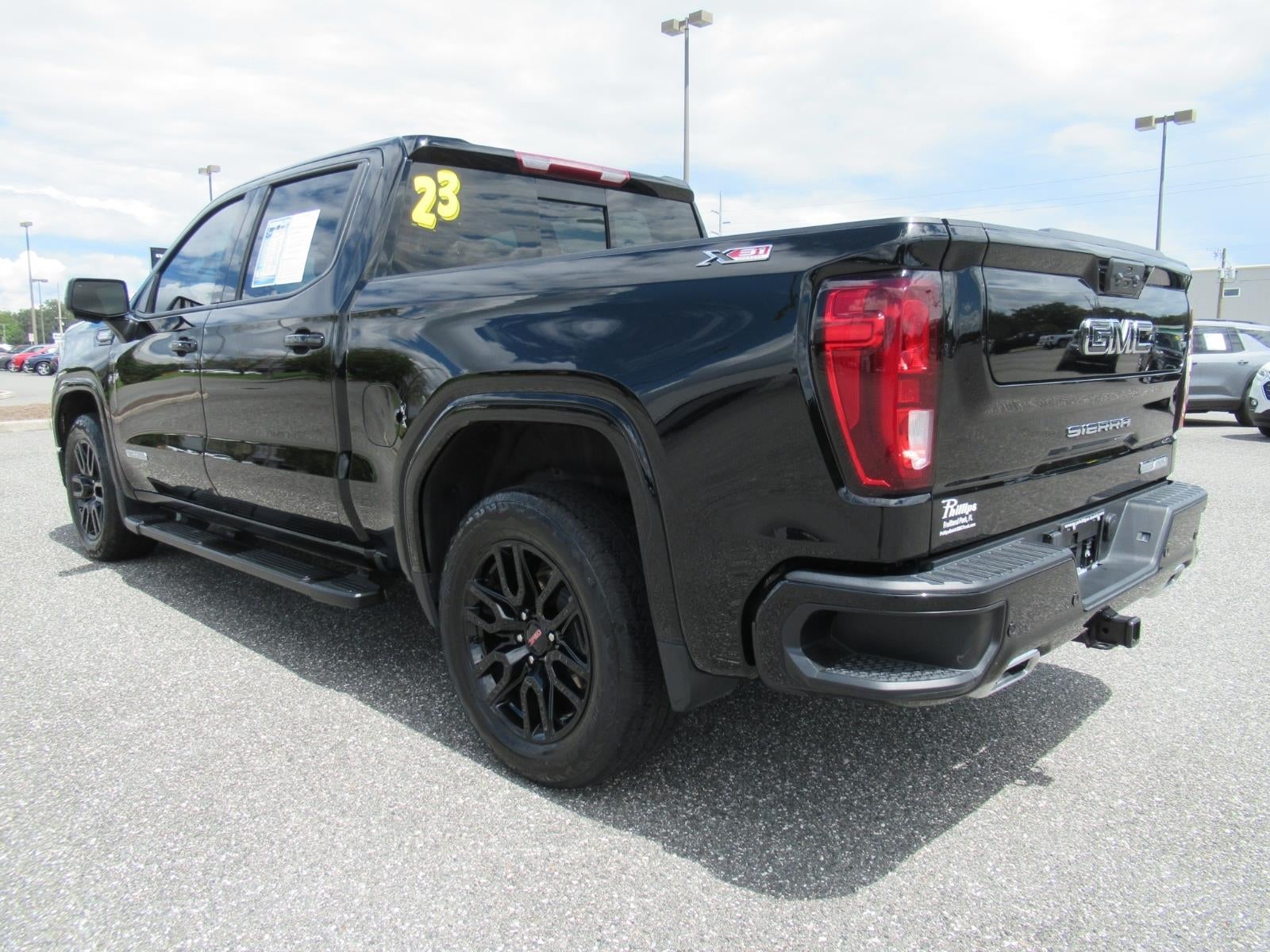 2023 GMC Sierra 1500 Elevation