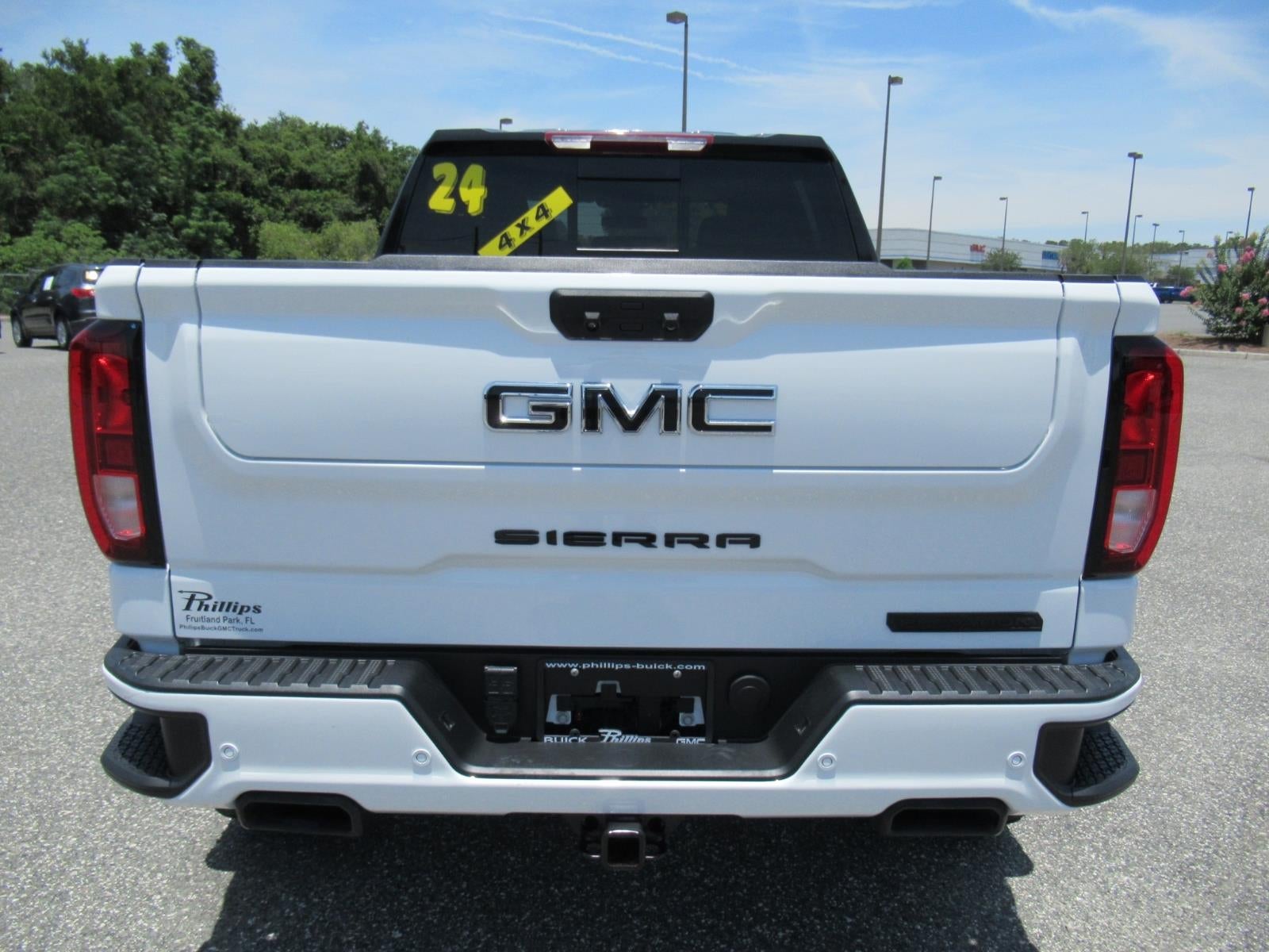 2024 GMC Sierra 1500 Elevation