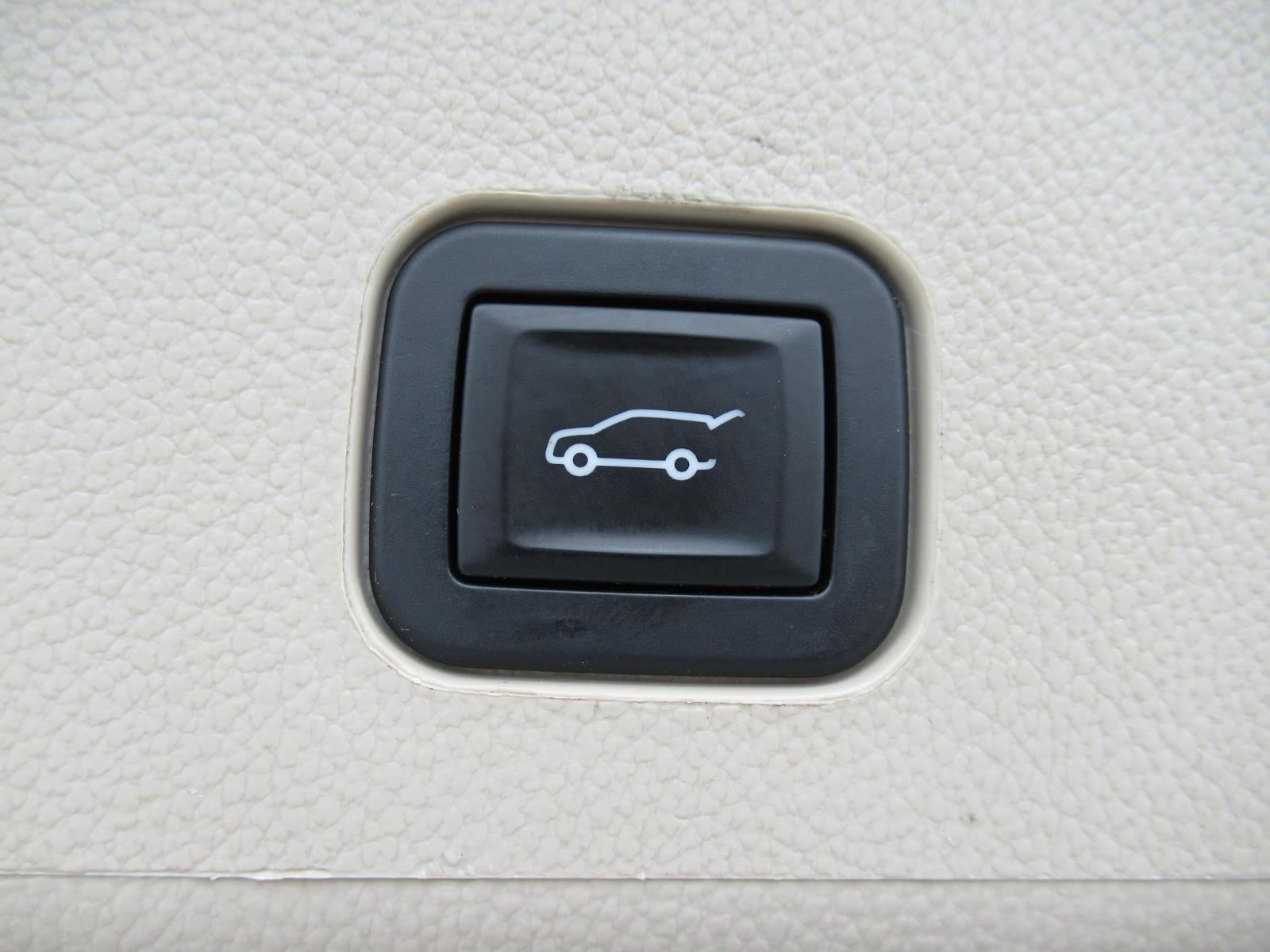 2013 Cadillac SRX Performance Collection