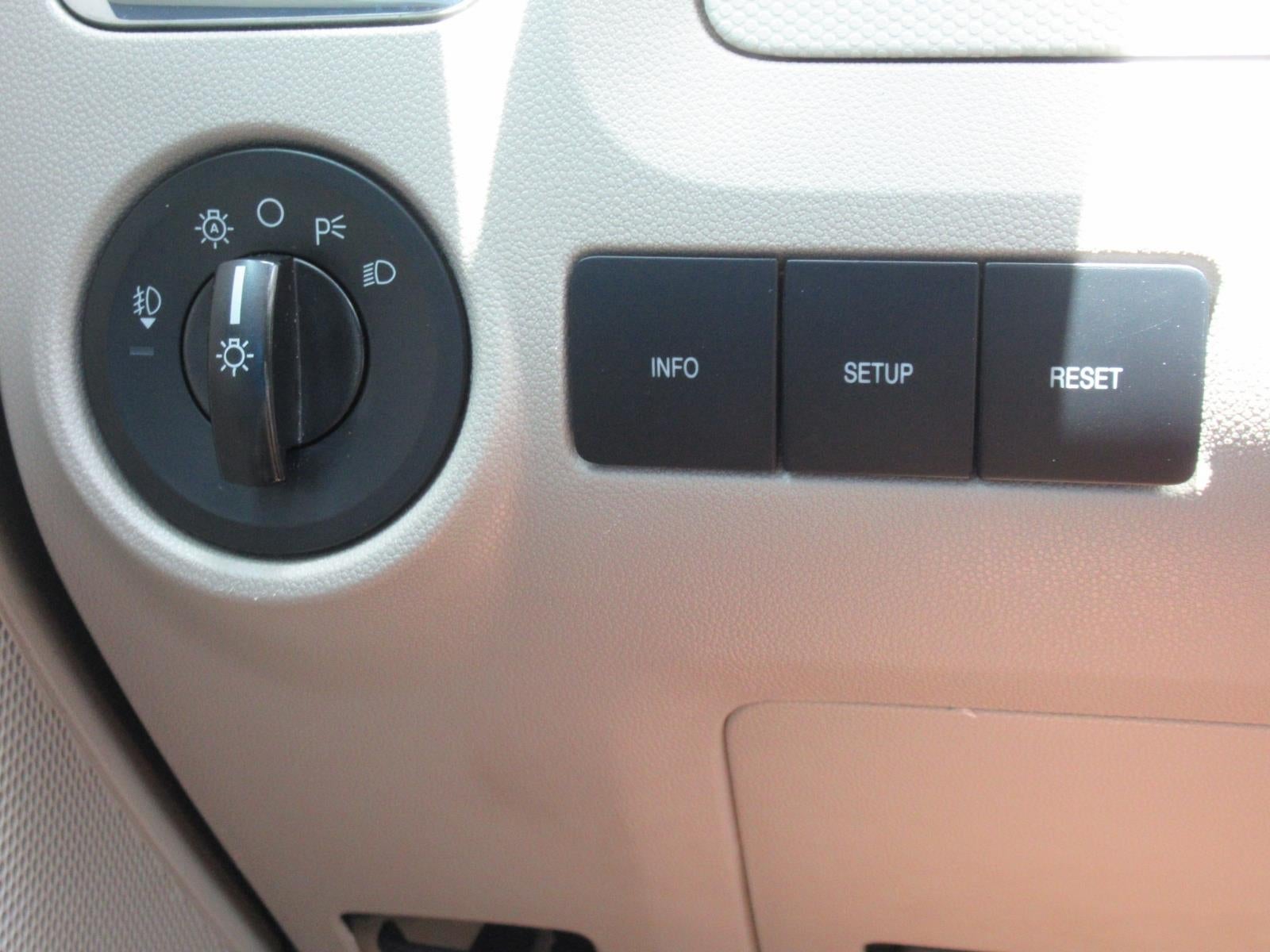 2009 Mercury Mariner Premier