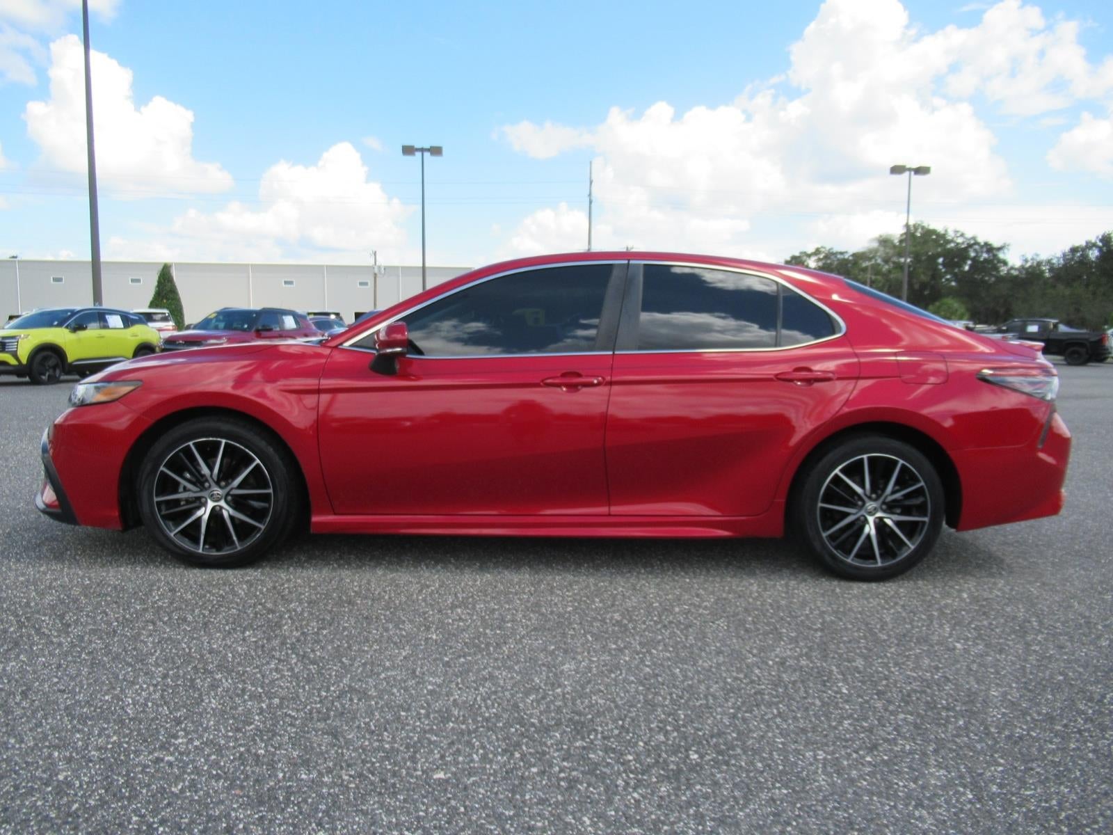 2023 Toyota Camry SE